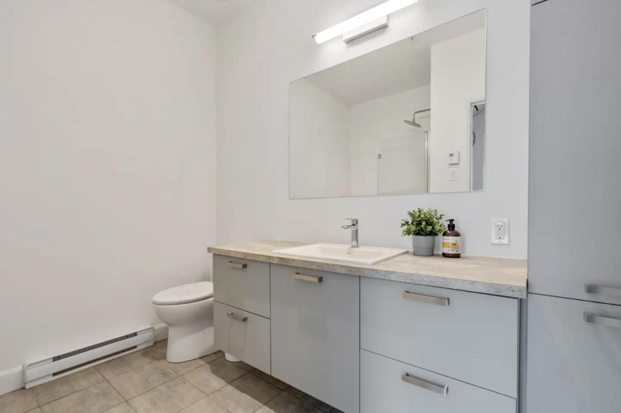 Initial / Artwood / Centre-Ville De Quebec Ngoại thất bức ảnh